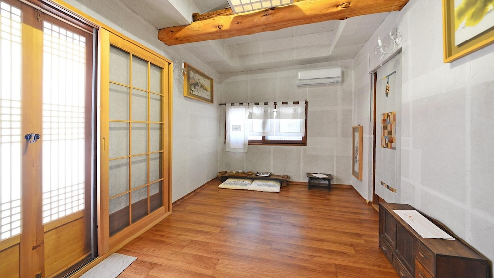 Basic Room, 1 Bedroom (Anjungdasil ( No cooking ))