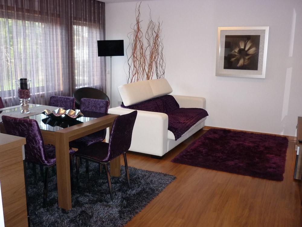 City Apartment, 2 Bedrooms (Purple)