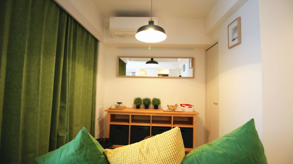 Apartment 201 photo 3