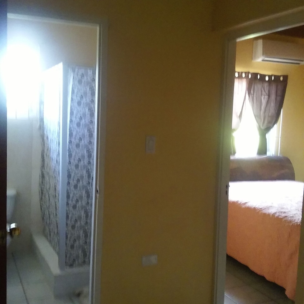 Deluxe Suite photo 1
