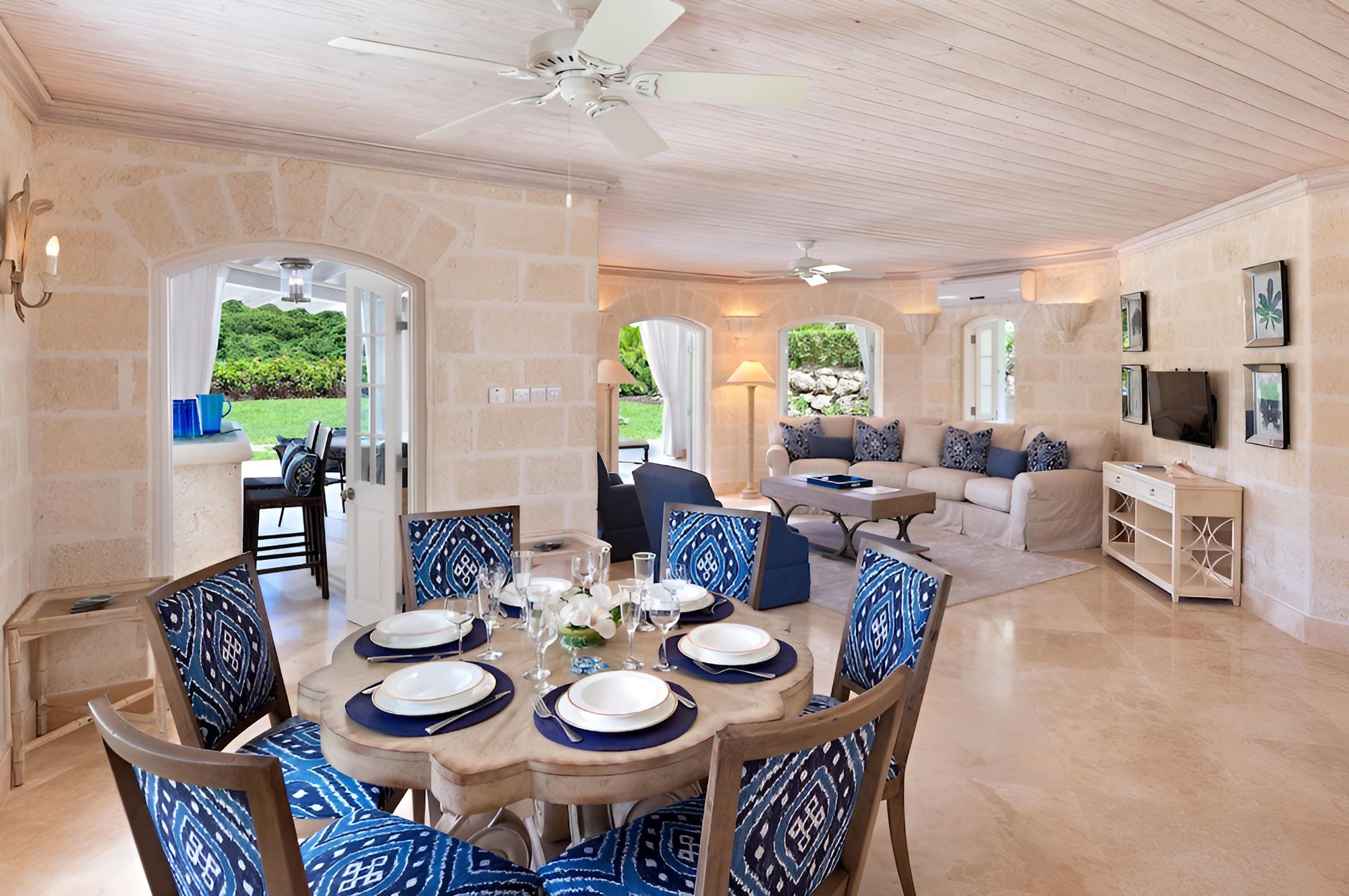 Luxury Villa, 3 Bedrooms, Private Pool, Garden Area