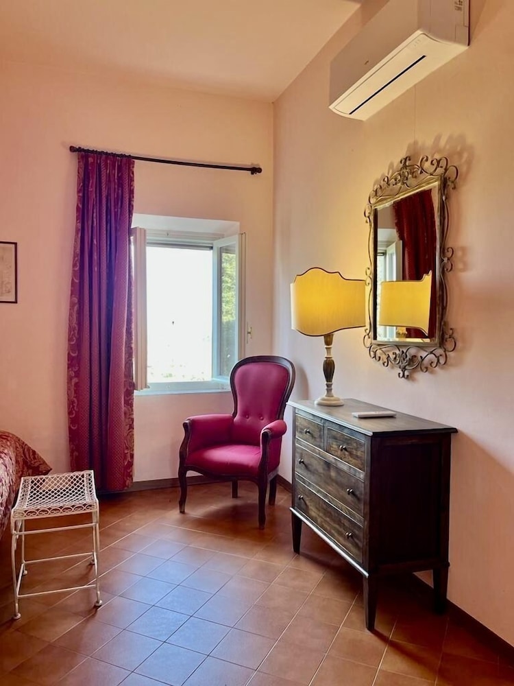 Apartment, 1 Bedroom, Non Smoking photo 2