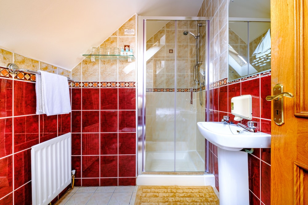 Deluxe Double or Twin Room photo 3