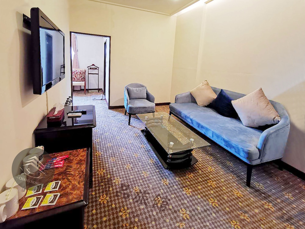 Classic Suite, 2 Queen Beds, Non Smoking