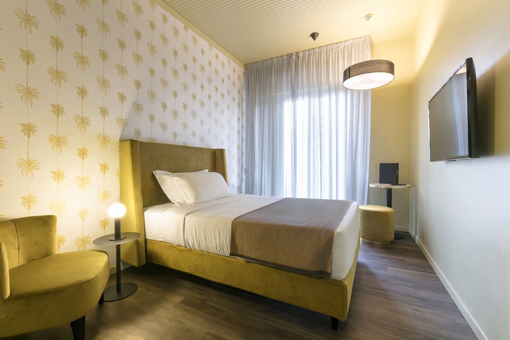 Economy Double Room photo 2
