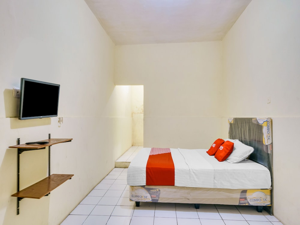 Standard Double Room - Photo 8