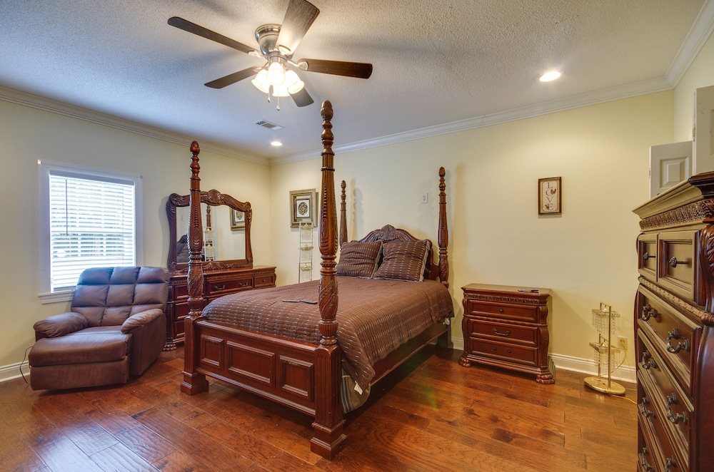 House (2 Bedrooms) photo 3