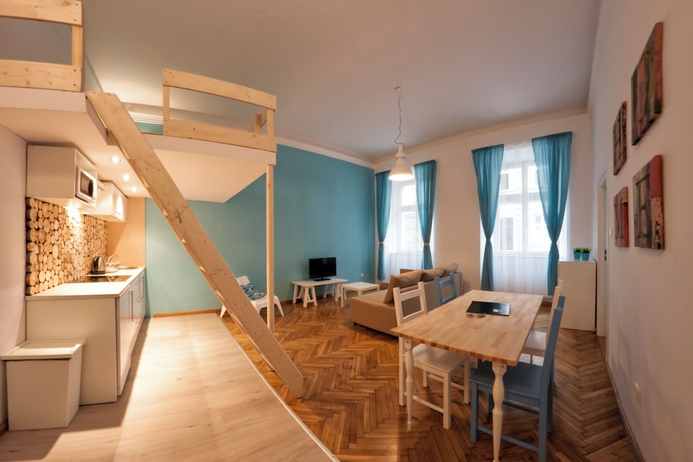 City Apartment