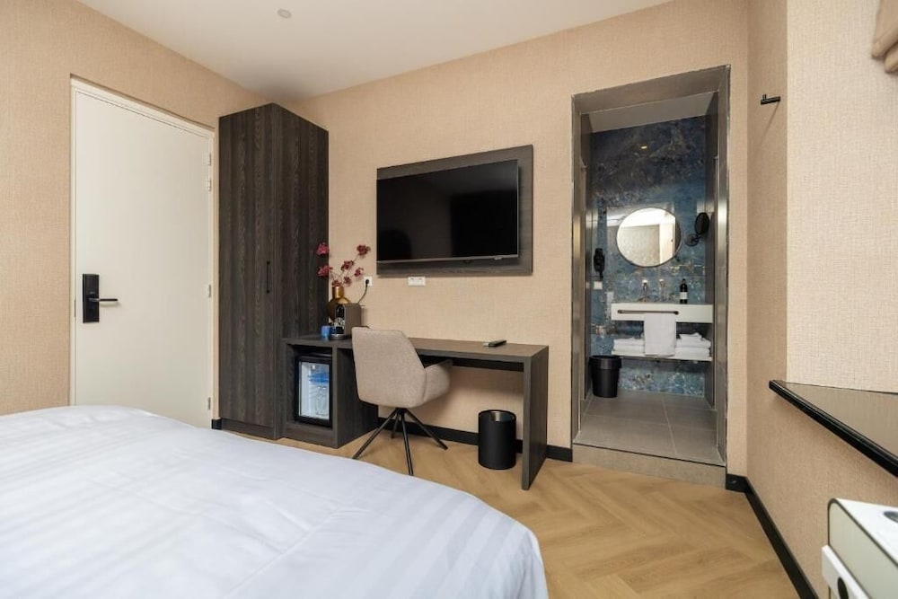 Executive Double Room photo 3