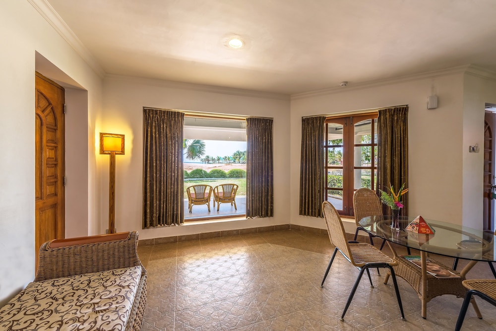 Ocean View Room - Photo 2