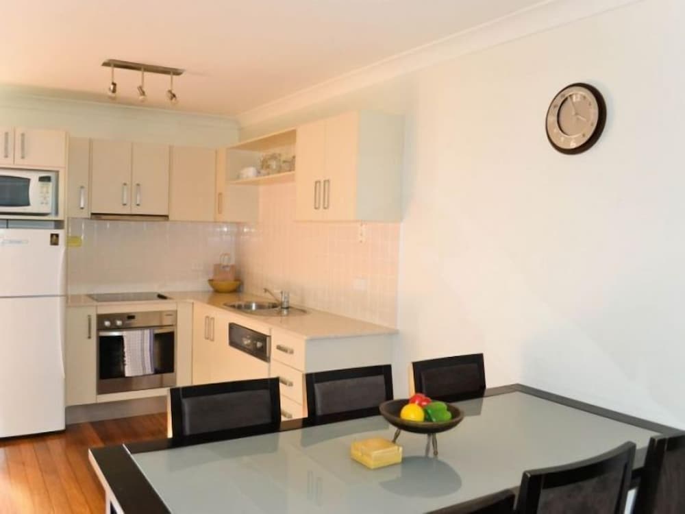 Seaspray Apartment 3 (3 night min) photo 3