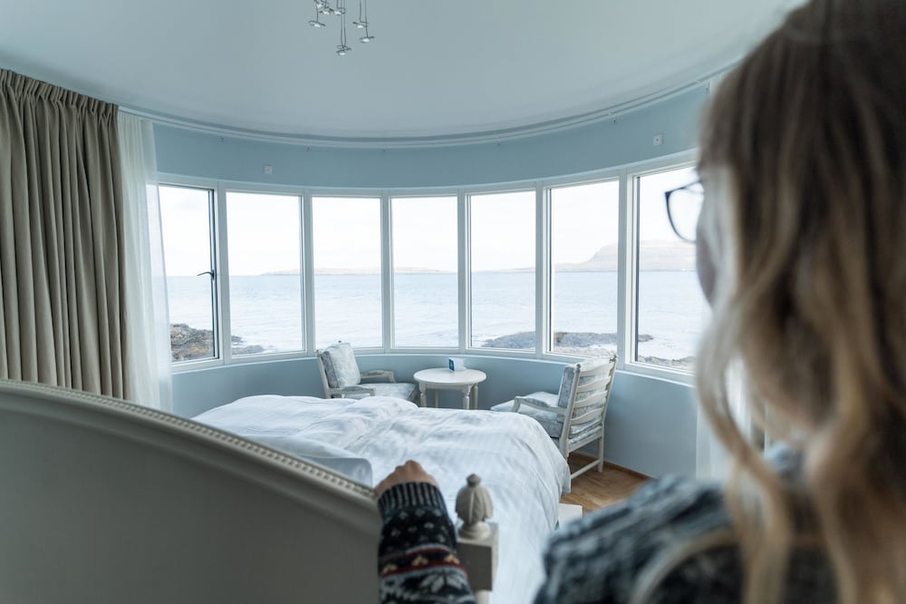 Exclusive Suite, 1 King Bed, Ocean View photo 1