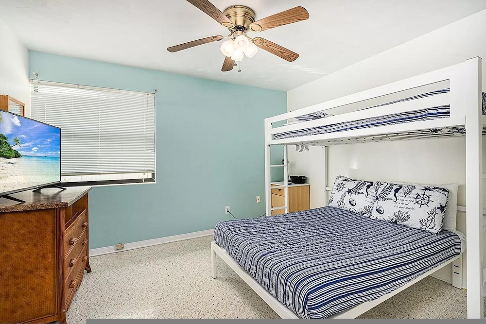 Beach House 3 bed 2 Bath in Ormond Beach FL, Photo 23