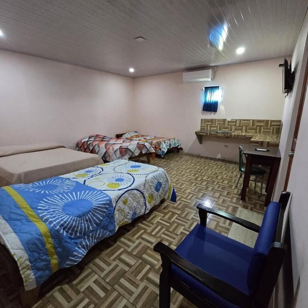 Quadruple Room photo 2
