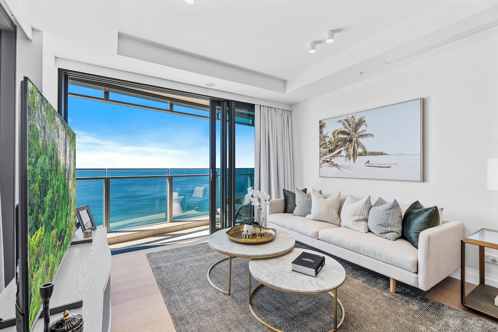 Two-Bedroom Ocean photo 3