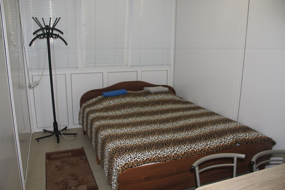 Economy Twin Room, 2 Twin Beds photo 1