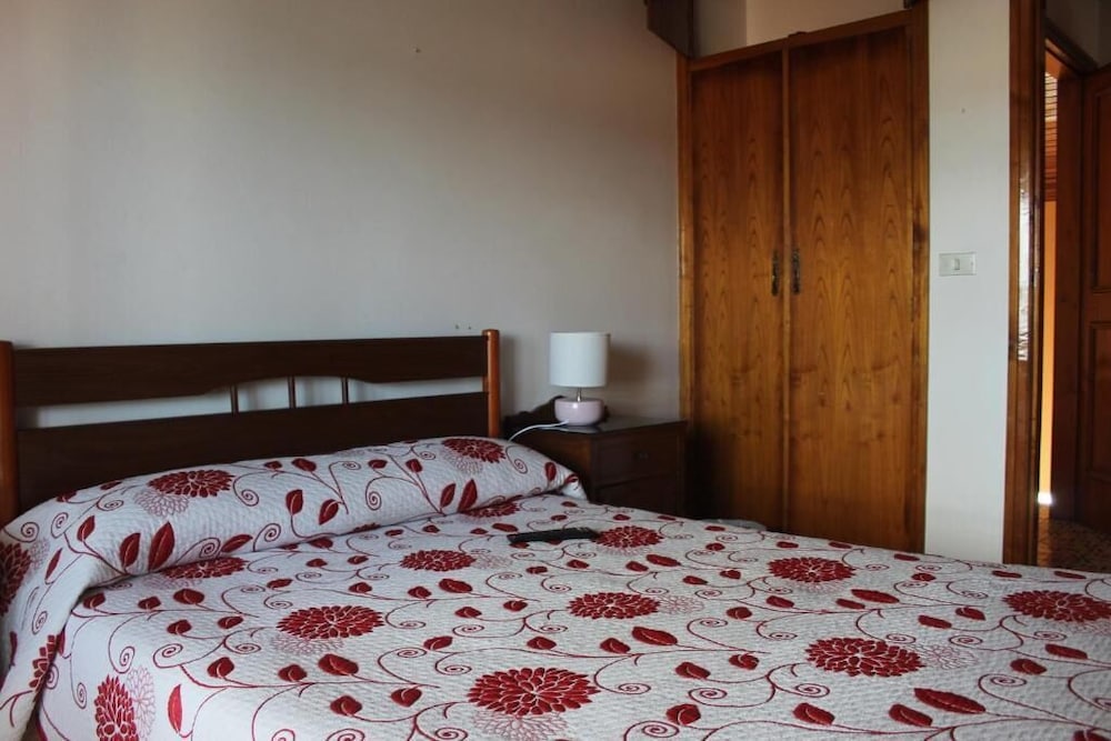 Double Room, Shared Bathroom photo 2