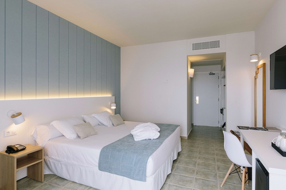 Suite, Balcón (3 Adultos)