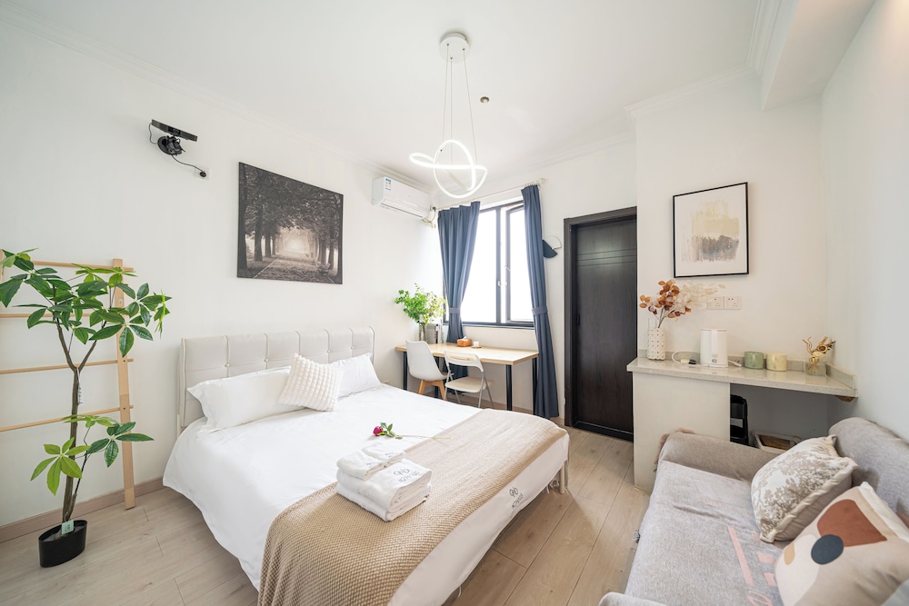 Classic Apartment