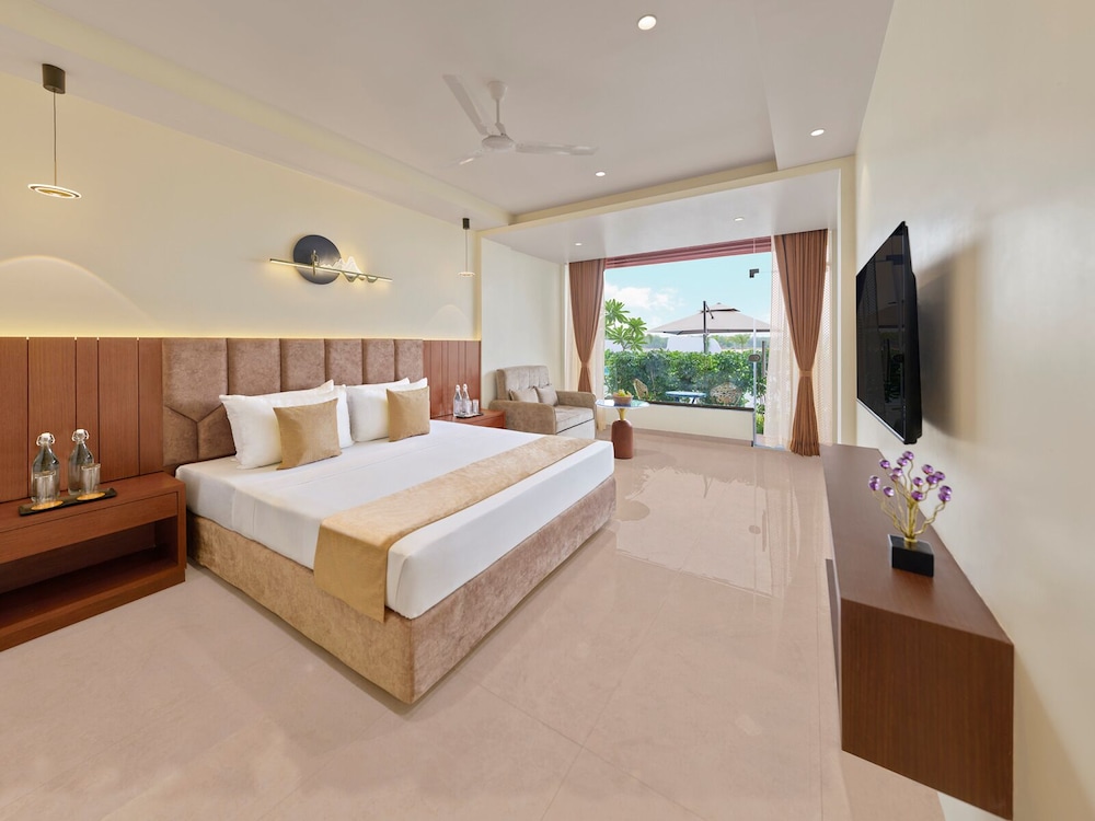 Azalea Room