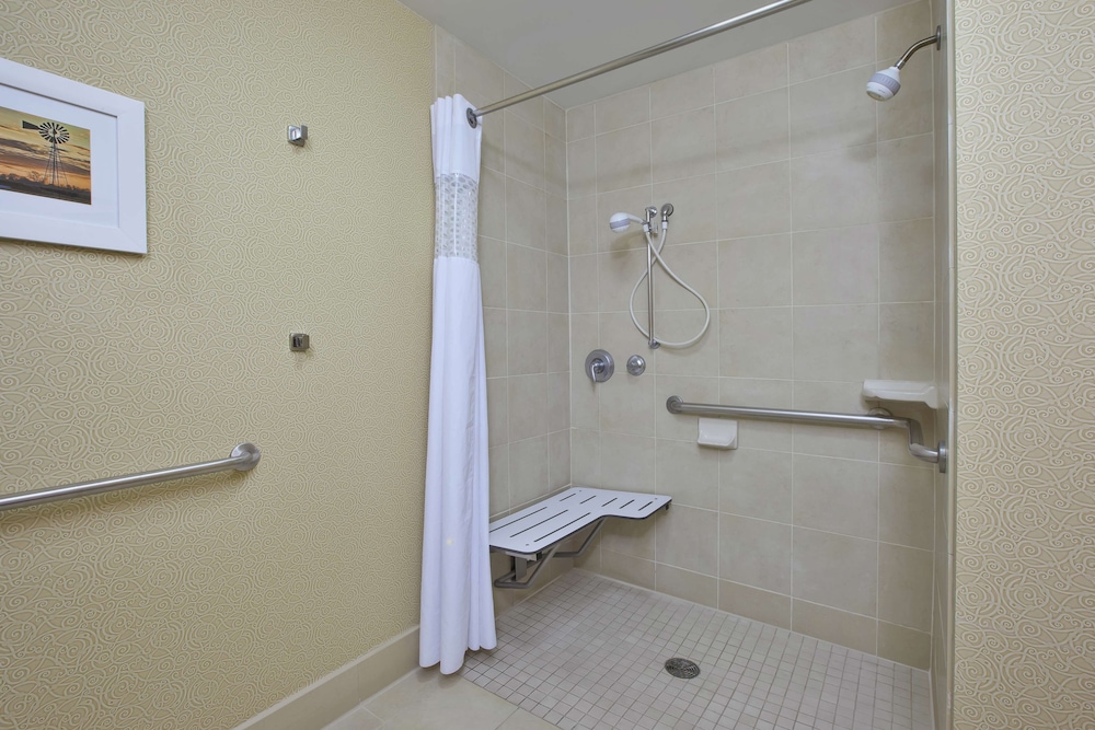 Studio, 1 King Bed, Accessible, Non Smoking - Photo 4