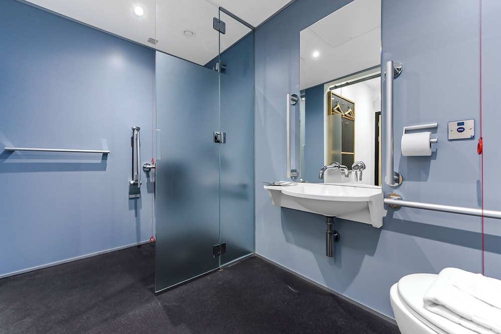 The Z Hotel Trafalgar - Photo 31