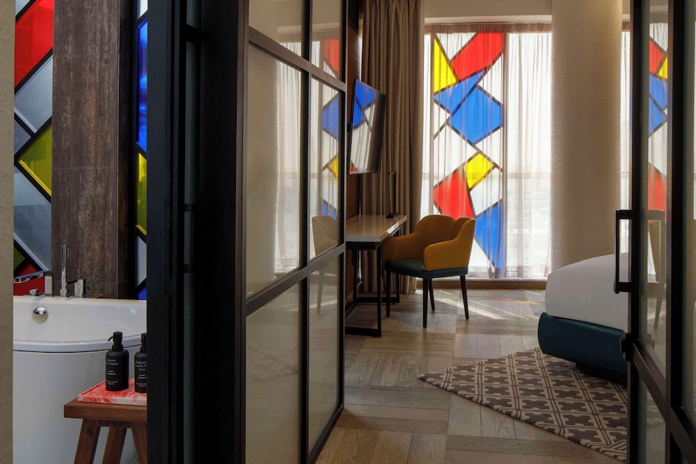 Suite, Terrace