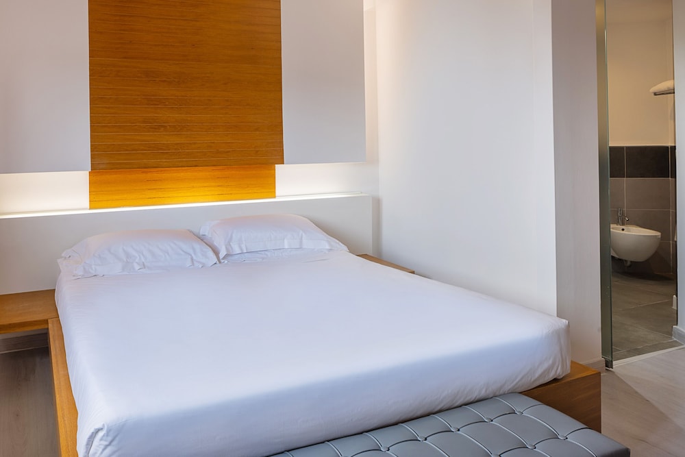 Classic Double Room - Photo 1
