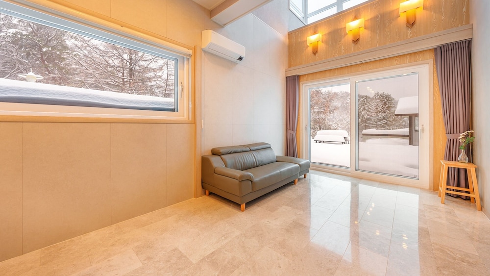 Basic Room, 2 Bedrooms (Room B(Pets Not Allowed)) photo 1