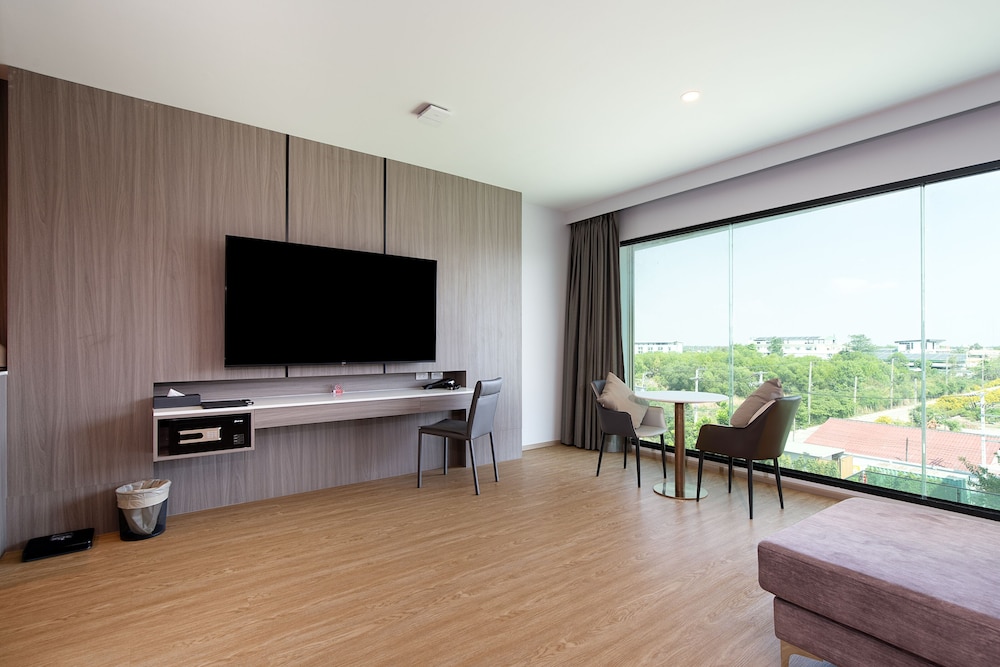 Family Suite Room - Photo 6