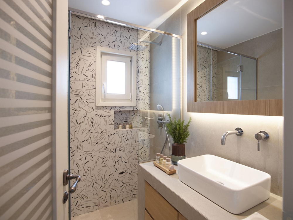 Vencia 3-Bedroom Villa - Photo 20