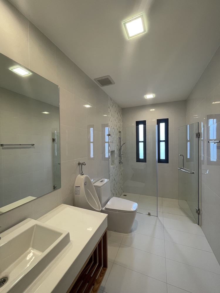 Panoramic Villa, 4 Bedrooms, Hill View, Mountainside photo 2
