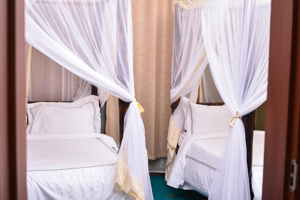 Triple Room - Photo 2