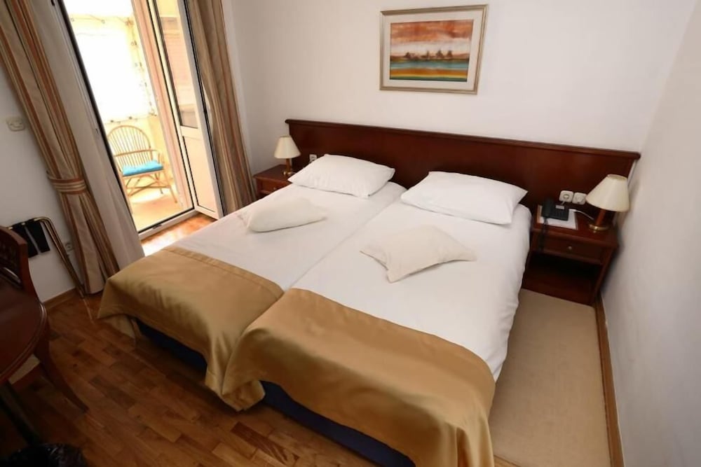 Exclusive Twin Room