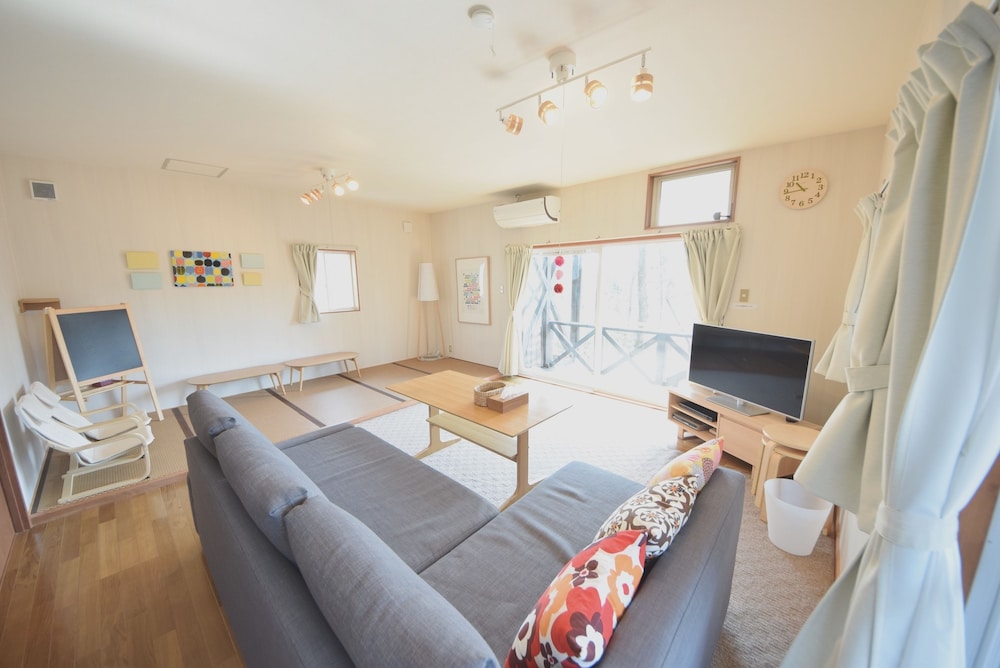 Cottage No.1 KOMOREBI photo 1