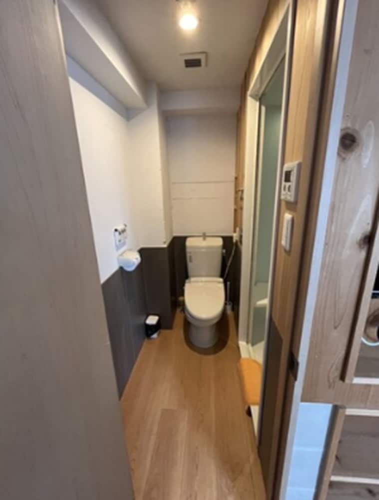 Quadruple Room, Non Smoking (601or with view or the Top floor) - Photo 7