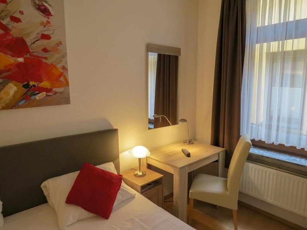 Basic Double Room - Photo 1
