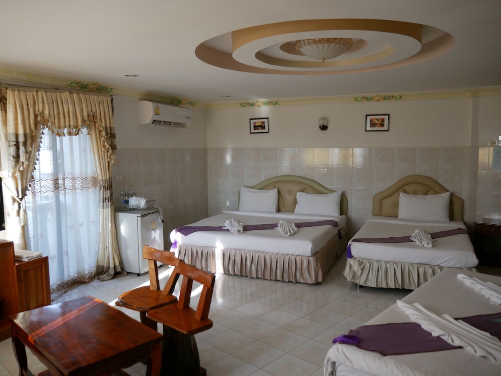 Family Room For 6 Persons photo 3