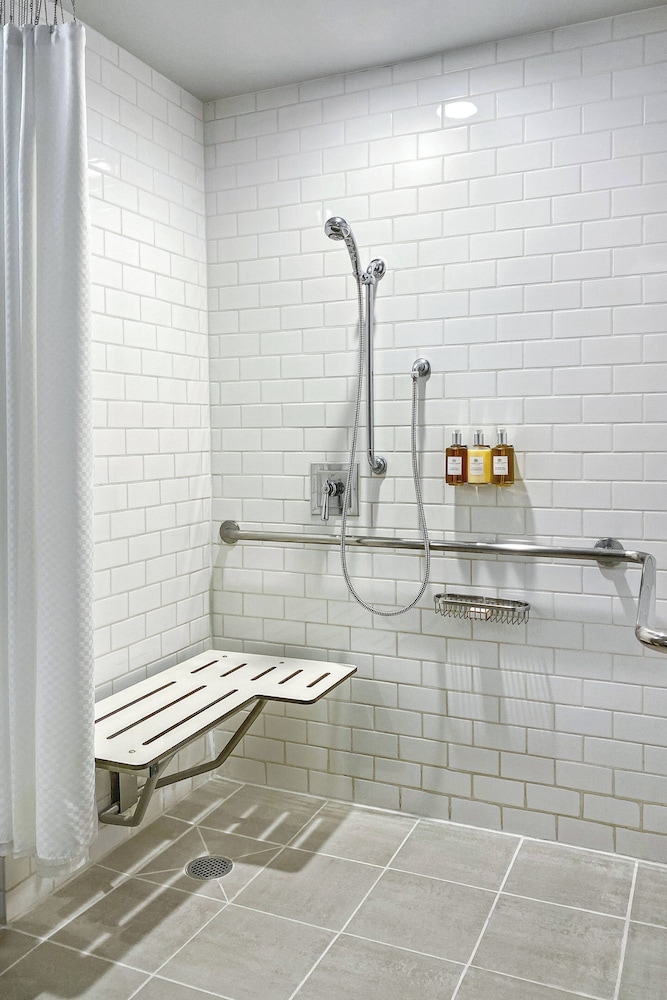 Classic Room, 2 Double Beds - Photo 9