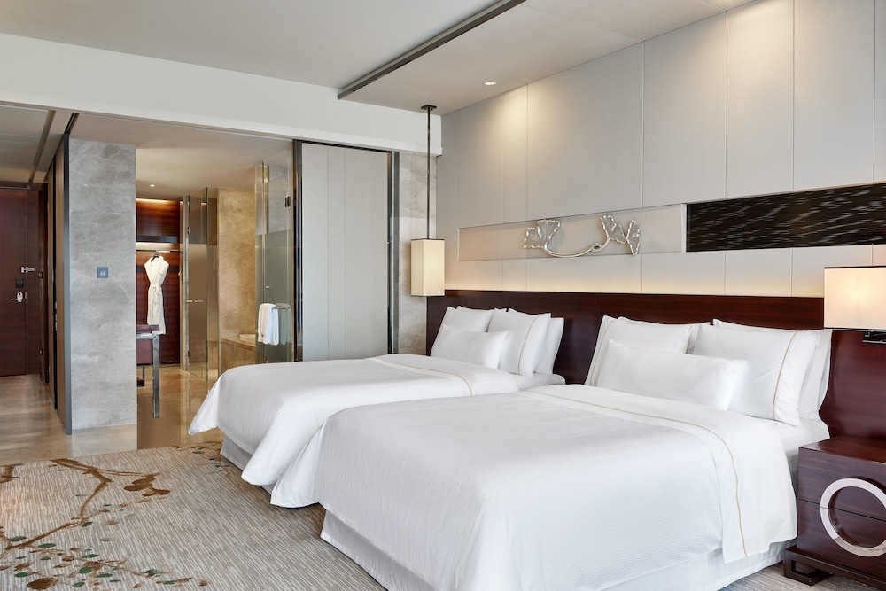 Executive Room, 2 Double Beds - Photo 3