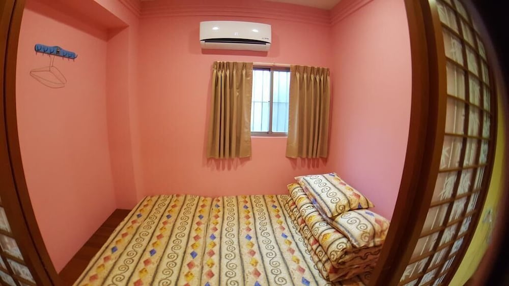 Family Suite (9 pax) photo 3
