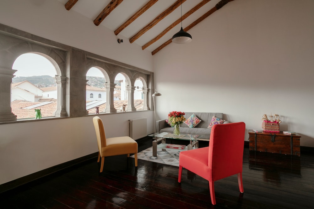 Luxury Double or Twin Room, 1 King Bed with Sofa bed, City View photo 2