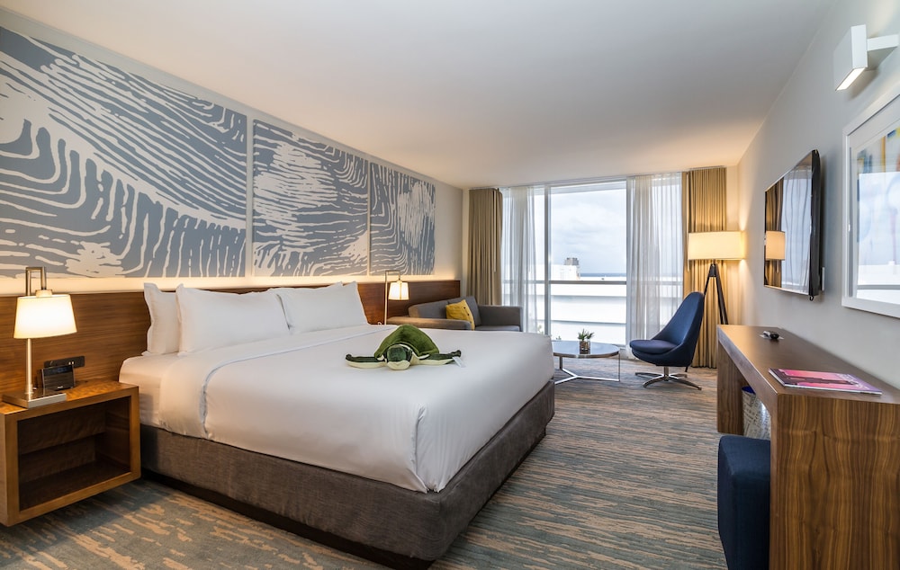 Junior Studio Suite, 1 King Bed with Sofa bed, Ocean View (Junior Suite Ocean View King Bed Room) - Photo 6