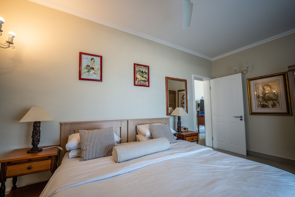 Deluxe Suite 2 photo 3