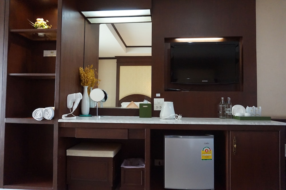 Basic Twin Room photo 2