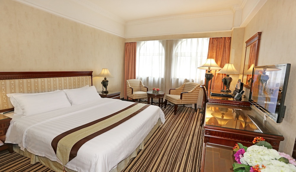 Business Double Room - Photo 1