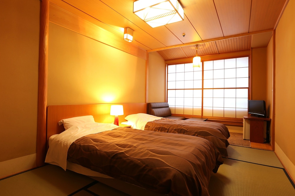 Japanese Twin Room, Main Building (7.5 tatami-mats, Non Smoking) photo 1