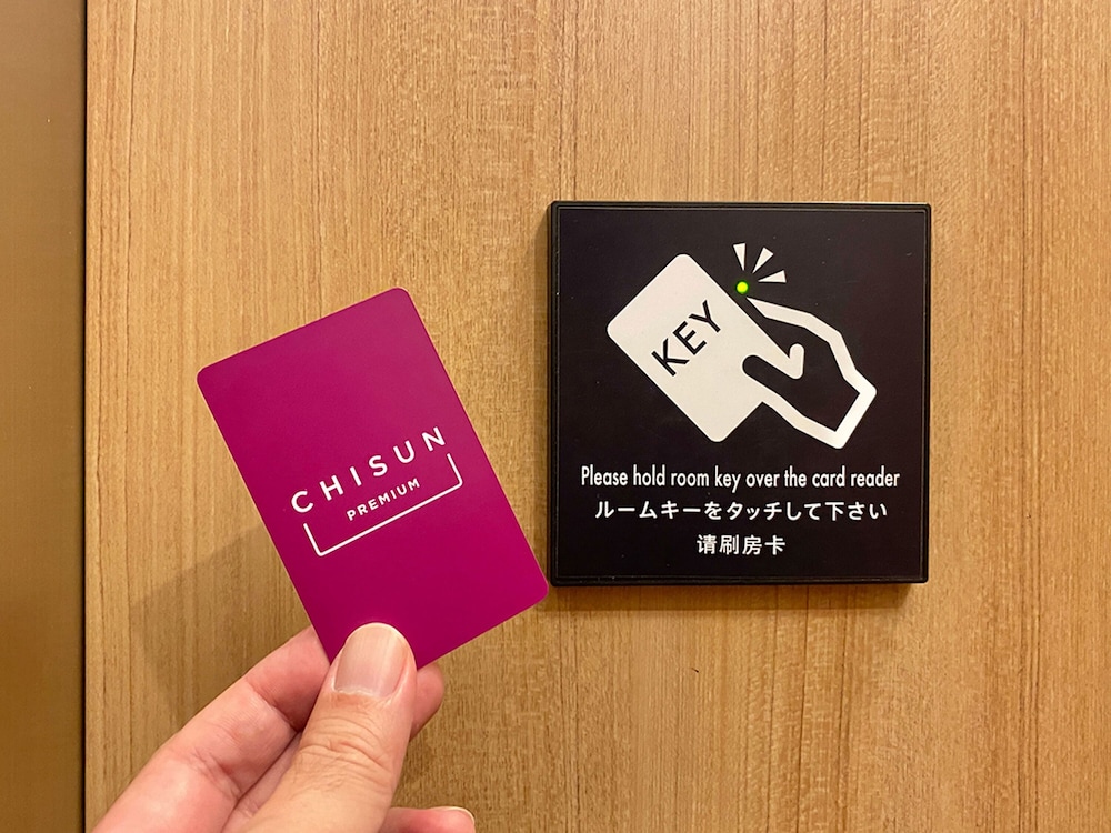 Superior Twin Room, Non Smoking - Photo 8