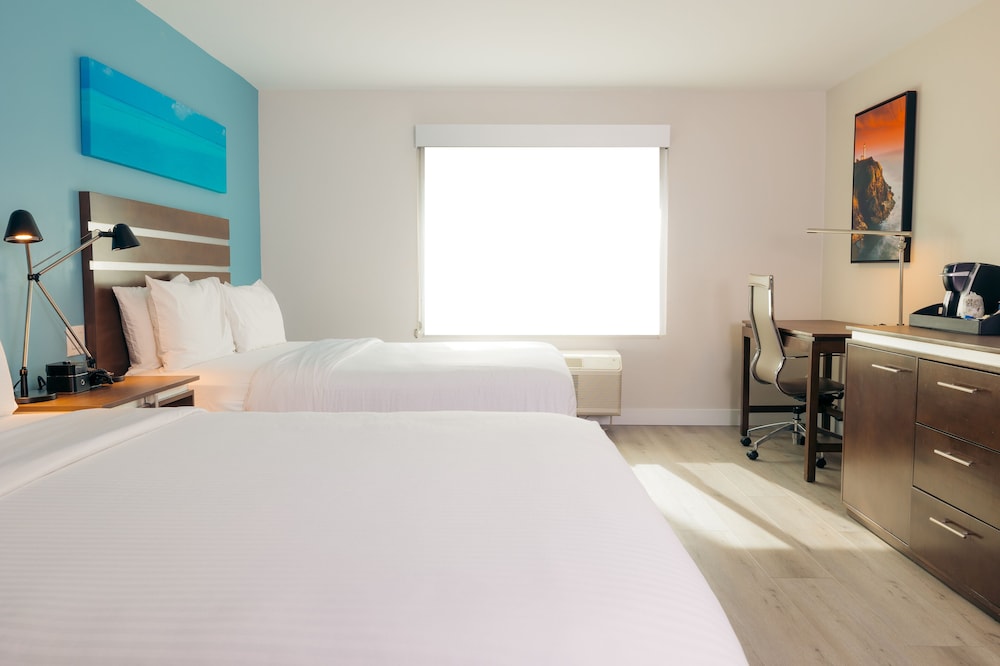 Double Queen Room - Photo 1