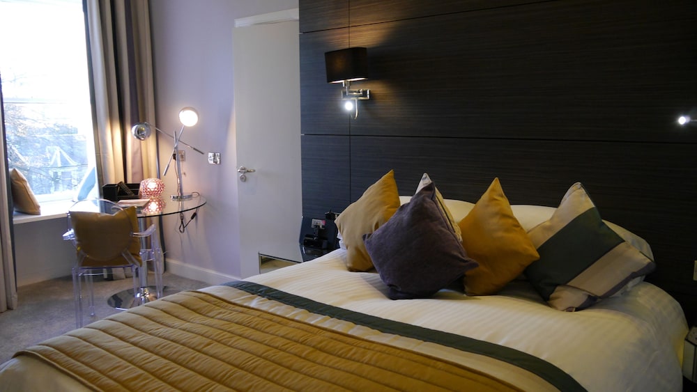 Classic Double or Twin Room, 1 Queen Bed, Non Smoking photo 1